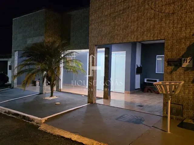 Casa com 180m² 3 quartos e 2 banheiros, à venda, no bairro Condomínio Amin Camargo em Goiânia