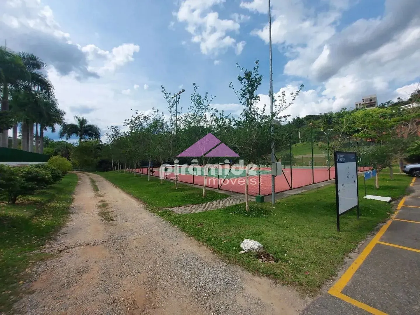 Casa, 4 quartos, 315 m² - Foto 53