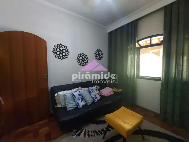 Casa com 1027m² 4 quartos e 5 banheiros, à venda, no bairro Condomínio Residencial Mirante do Vale em Jacareí