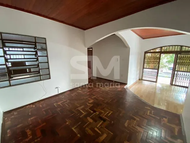 Casa 3 quartos e 2 banheiros, para alugar, no bairro Líder em Chapecó