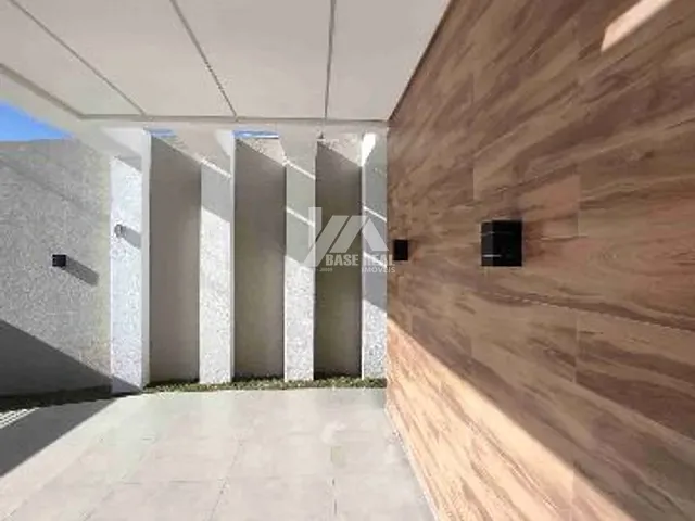Casa com 100m² 3 quartos e 2 banheiros, à venda, no bairro Cará-Cará em Ponta Grossa