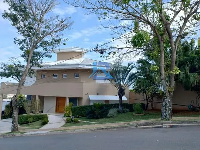 Casa com 537m² 4 quartos e 5 banheiros, à venda ou para alugar, no bairro Santa Cruz em Itatiba