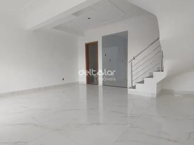 Casa com 107m² 3 quartos e 2 banheiros, à venda, no bairro Santa Amélia em Belo Horizonte