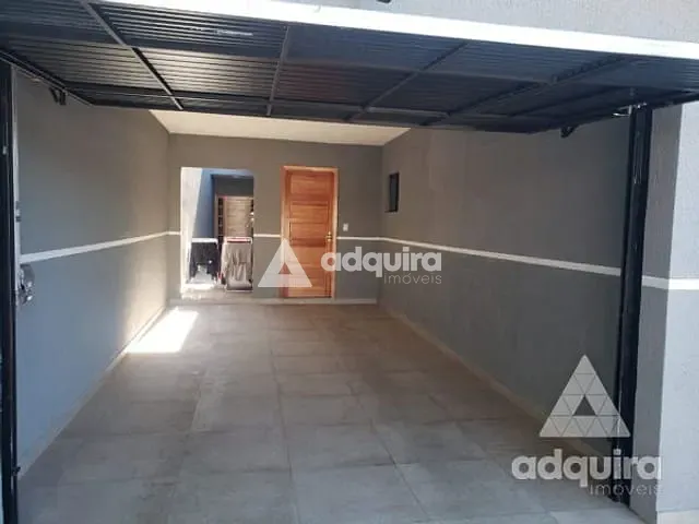 Casa com 196m² 3 quartos e 2 banheiros, à venda, no bairro Uvaranas em Ponta Grossa