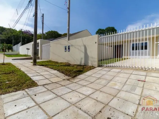Casa 3 quartos e 1 banheiro, para alugar, no bairro Abranches em Curitiba