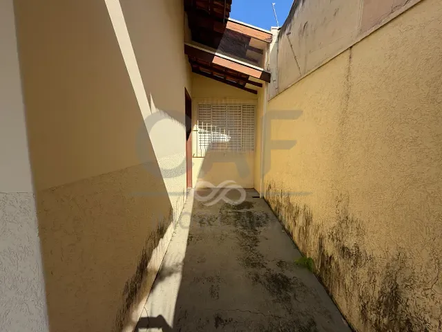 Casa 2 quartos e 1 banheiro, para alugar, no bairro Jardim Planalto em Jaguariúna