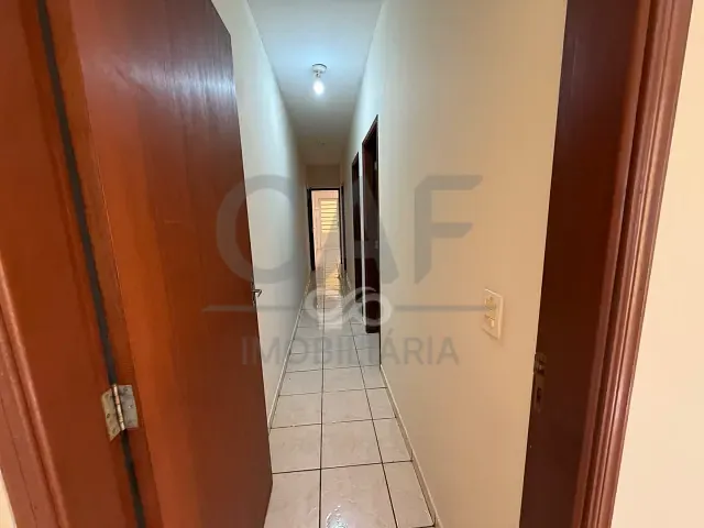 Casa 2 quartos e 1 banheiro, para alugar, no bairro Jardim Planalto em Jaguariúna