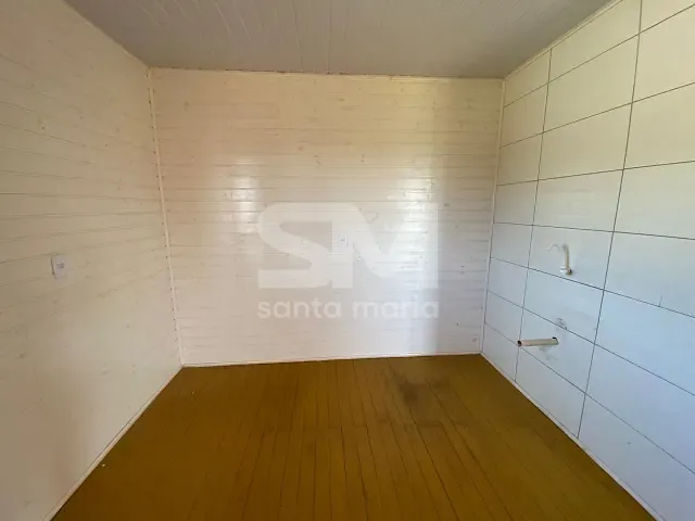 Casa 2 quartos e 1 banheiro, para alugar, no bairro Di Diori em Guatambú