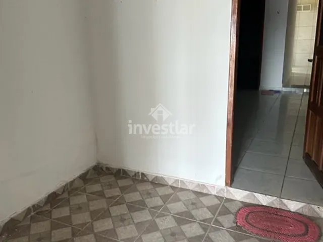 Casa 4 quartos e 3 banheiros, à venda, no bairro Santa Rosa em Campina Grande