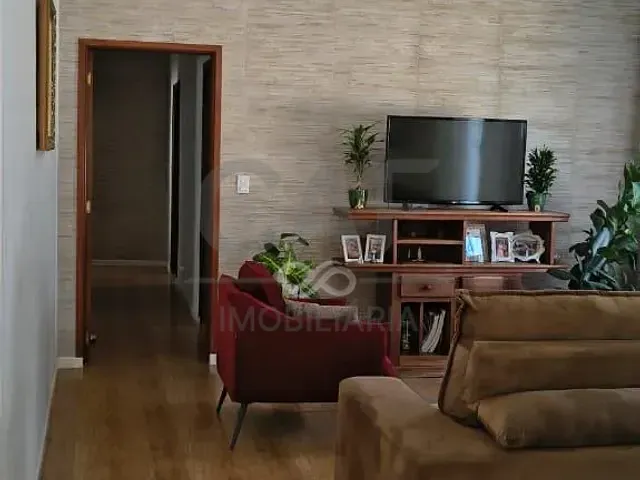 Casa 4 quartos e 4 banheiros, à venda, no bairro Núcleo Urbano Parque Ana Helena em Jaguariúna