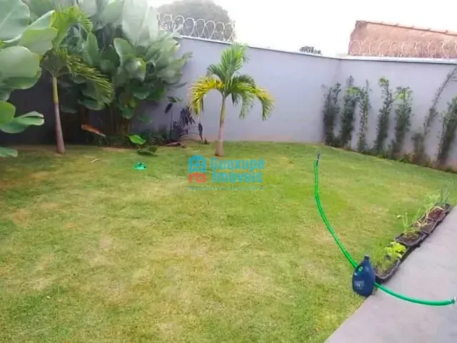 Casa 3 quartos e 2 banheiros, à venda, no bairro Jardim Três Rosas em Guaxupé