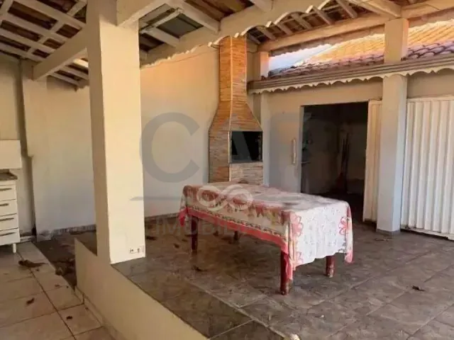 Casa com 160m² 2 quartos e 2 banheiros, à venda, no bairro Jardim Haruji em Jaguariúna