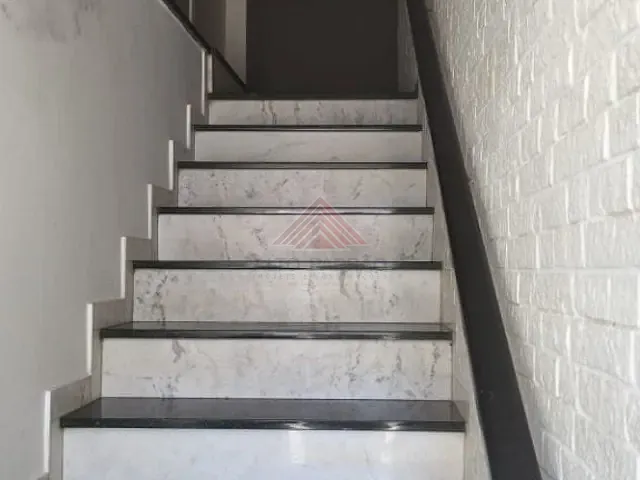 Casa com 300m² 3 quartos e 2 banheiros, para alugar, no bairro Matriz em Mauá