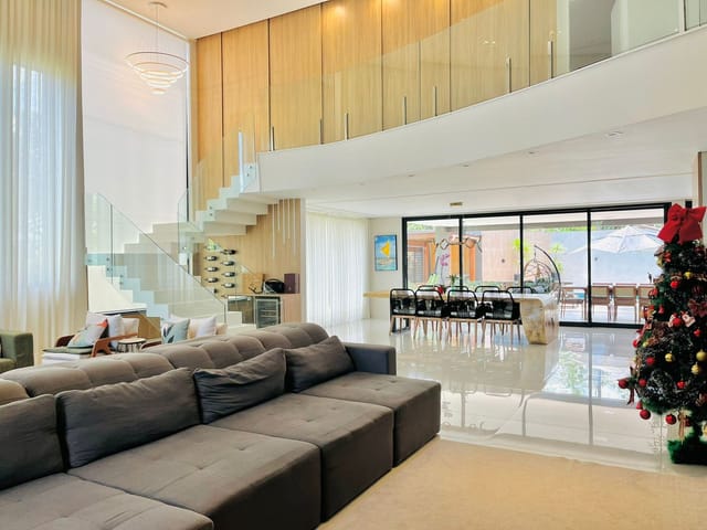 Casa com 999m² 5 quartos e 6 banheiros, à venda, no bairro MAITINGA em Bertioga