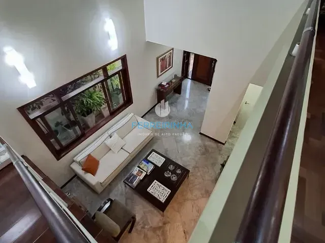 Casa com 360m² 4 quartos e 3 banheiros, à venda, no bairro Jardim das Colinas em São José dos Campos