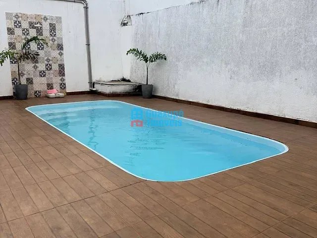 Casa 3 quartos e 2 banheiros, à venda, no bairro Jardim Três Rosas em Guaxupé