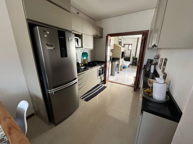 Casa com 182m² 2 quartos e 2 banheiros, à venda, no bairro Liberdade em Pelotas