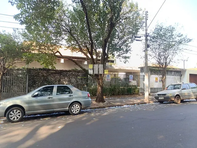 Casa com 800m² 5 quartos e 2 banheiros, à venda ou para alugar, no bairro Centro em Sumaré