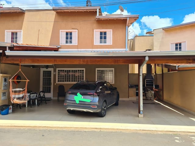 Casa 2 quartos e 2 banheiros, à venda, no bairro Parque Santo Antônio (Nova Veneza) em Sumaré