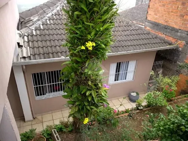 Casa com 250m² 3 quartos e 2 banheiros, à venda, no bairro Jardim Anchieta em Mauá