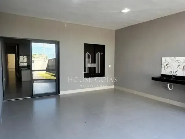 Casa com 210m² 3 quartos e 2 banheiros, à venda, no bairro Vila São Sebastião em Senador Canedo