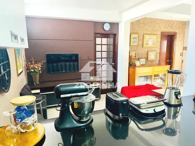 Casa com 180m² 3 quartos e 2 banheiros, à venda, no bairro Jardim Alvorada em Osasco