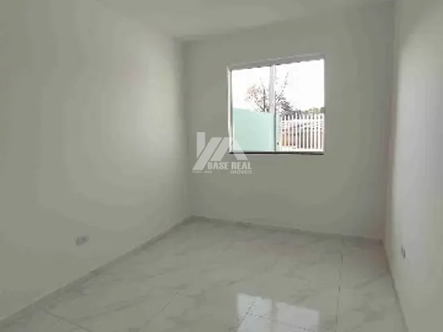 Casa 2 quartos e 1 banheiro, à venda, no bairro Oficinas em Ponta Grossa