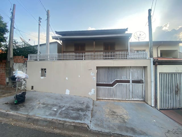 Casa 3 quartos e 2 banheiros, à venda, no bairro Eldorado em Vinhedo