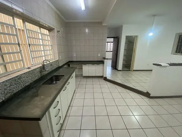 Casa 3 quartos e 2 banheiros, à venda, no bairro Eldorado em Vinhedo