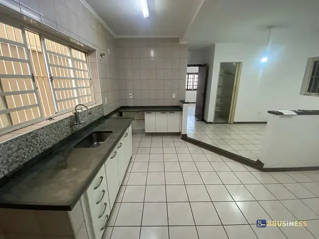 Casa 3 quartos e 2 banheiros, à venda, no bairro Eldorado em Vinhedo