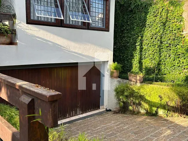 Casa com 500m² 3 quartos e 5 banheiros, à venda, no bairro Parque Centenário em Jundiaí