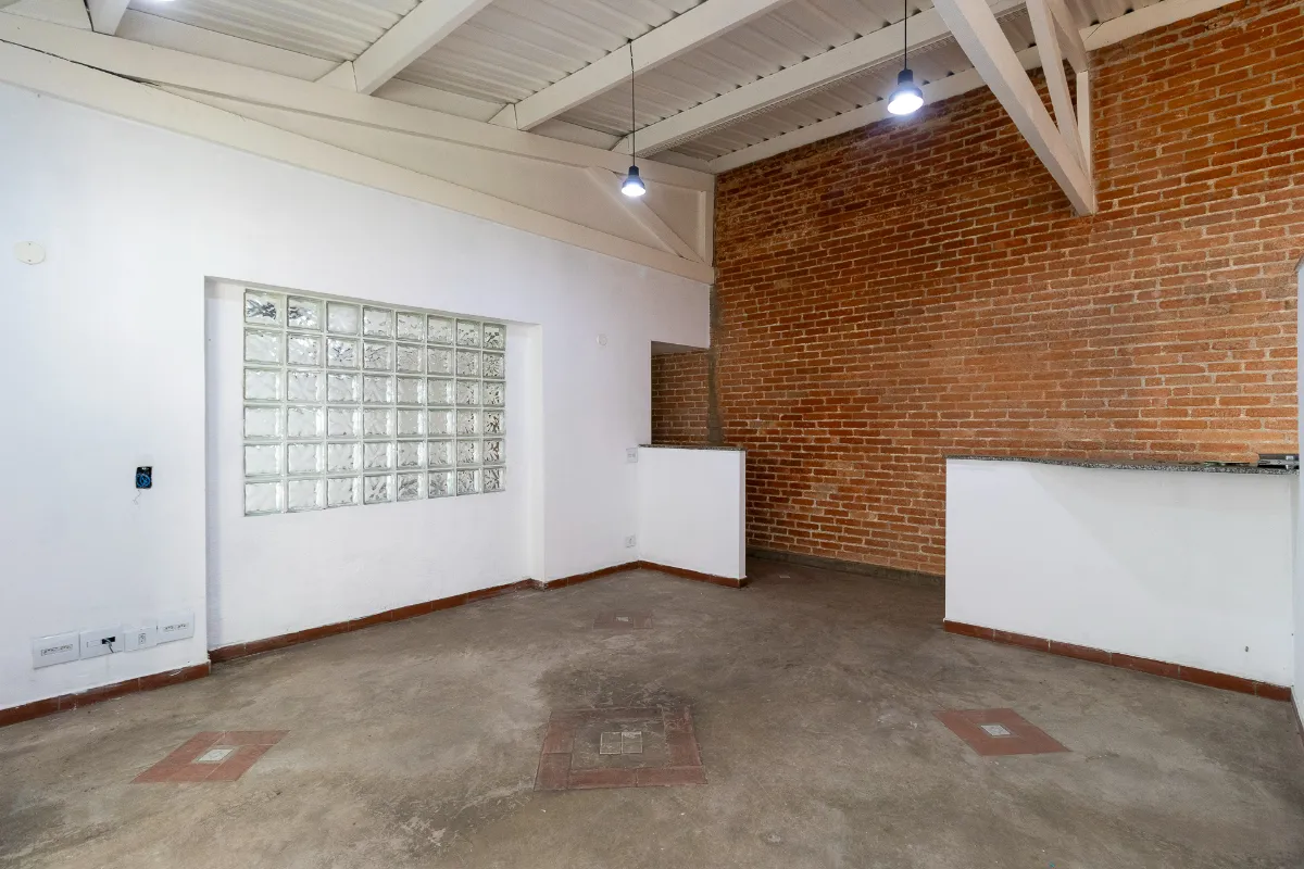 Casa comercial para venda em Bosque da Saúde, 240m²