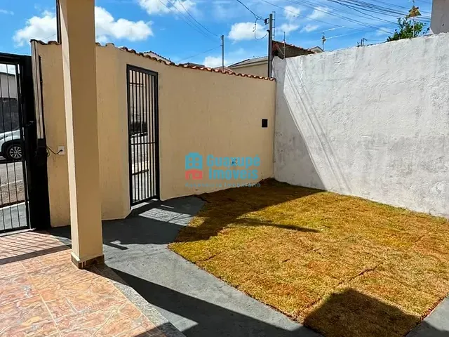 Casa com 200m² 2 quartos e 1 banheiro, à venda, no bairro Parque dos Municípios II em Guaxupé