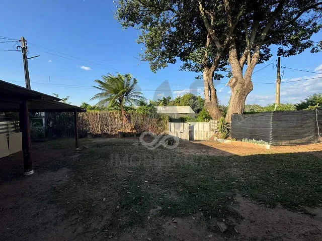 Casa 2 quartos e 1 banheiro, para alugar, no bairro Área Rural de Holambra em Holambra