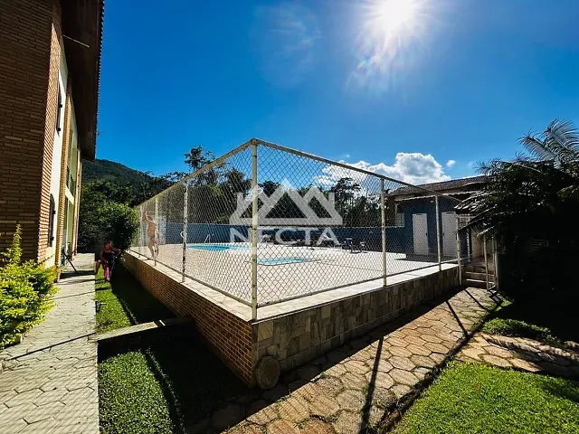Casa com 78m² 2 quartos e 1 banheiro, à venda, no bairro Maranduba em Ubatuba