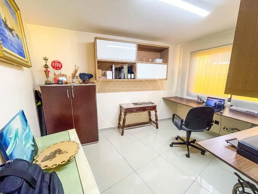 Casa, 3 quartos, 250 m² - Foto 10