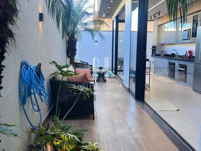 Casa com 300m² 3 quartos e 4 banheiros, à venda, no bairro Parqville Pinheiros em Aparecida de Goiânia