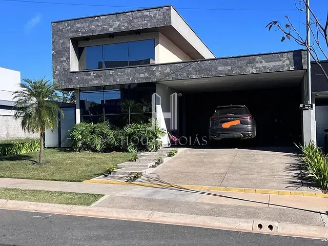 Casa com 300m² 3 quartos e 4 banheiros, à venda, no bairro Parqville Pinheiros em Aparecida de Goiânia