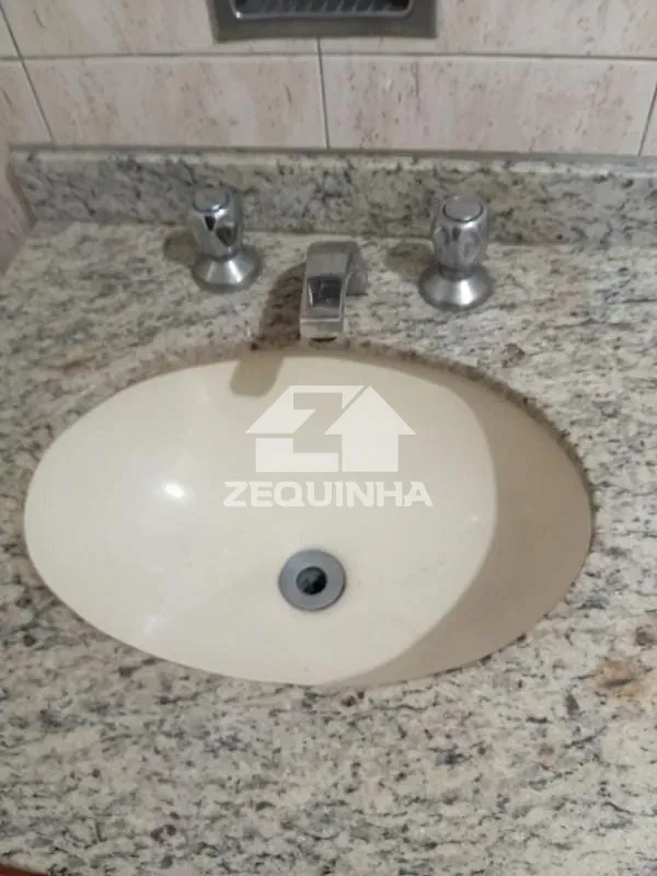 Casa, 3 quartos, 233 m² - Foto 2