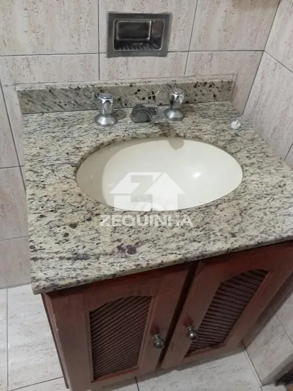 Casa, 3 quartos, 233 m² - Foto 13