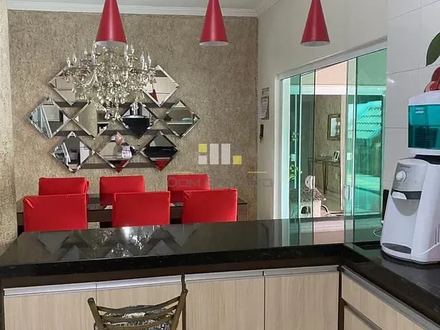 Casa com 300m² 4 quartos e 3 banheiros, à venda, no bairro Residencial Bordon em Sumaré