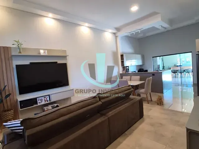 Casa com 236m² 3 quartos e 3 banheiros, à venda, no bairro Jardim Maria Luiza II em Araraquara