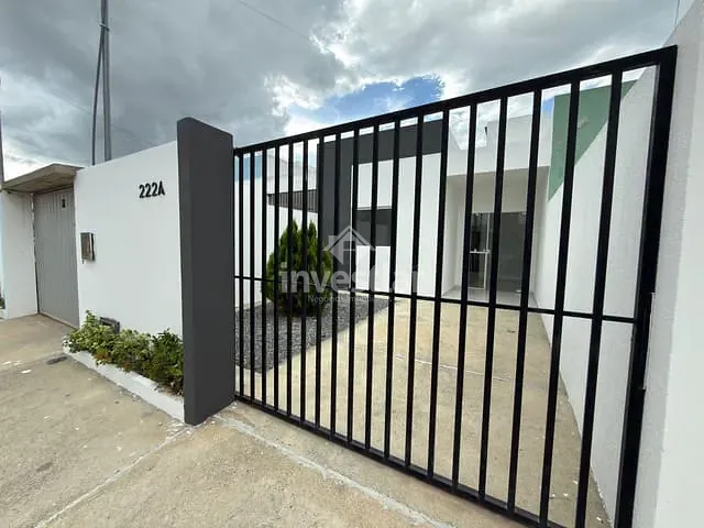 Casa 2 quartos e 1 banheiro, para alugar, no bairro Três Irmãs em Campina Grande