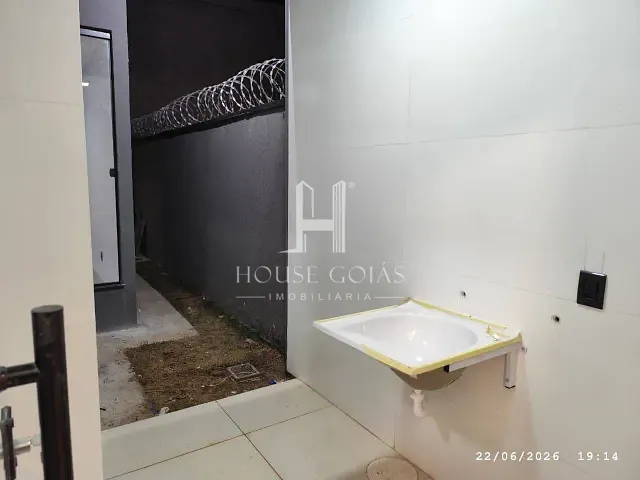 Casa com 180m² 3 quartos e 2 banheiros, à venda, no bairro Jardim Fonte Nova em Goiânia