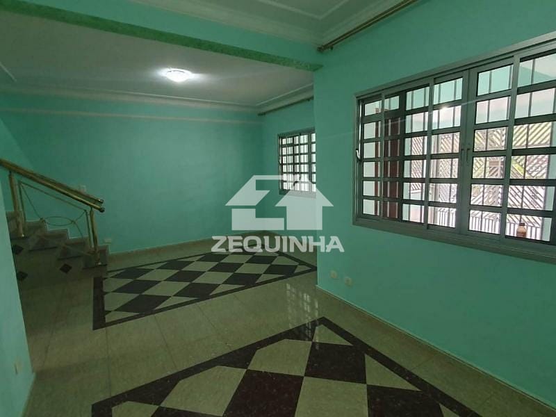 Casa, 3 quartos, 245 m² - Foto 10