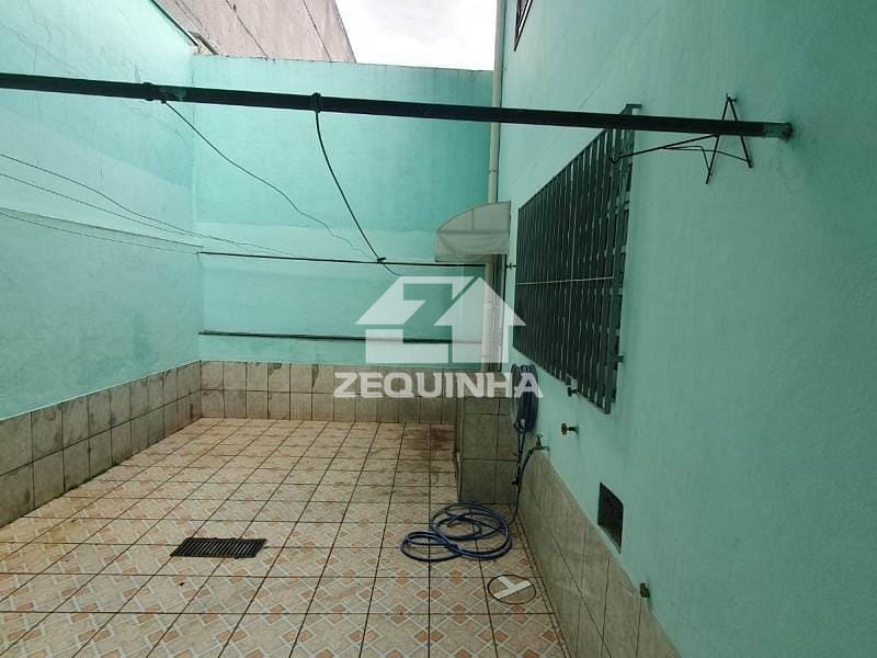 Casa, 3 quartos, 245 m² - Foto 11