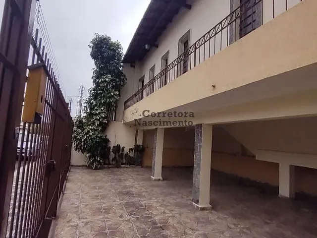 Casa com 264m² 4 quartos e 2 banheiros, à venda, no bairro Centro em Jacareí