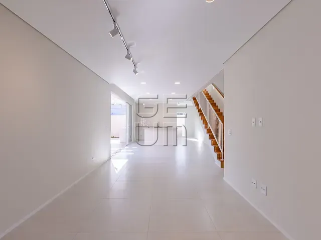 Casa com 200m² 3 quartos e 4 banheiros, à venda, no bairro Gleba Fazenda Palhano em Londrina