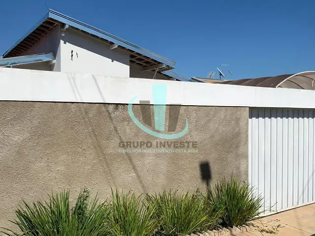 Casa com 200m² 2 quartos e 2 banheiros, à venda, no bairro Jardim Dom Pedro I em Araraquara