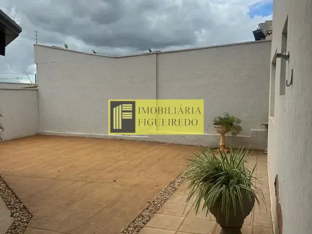 Casa com 384m² 4 quartos e 4 banheiros, à venda, no bairro Pinheiros em São José do Rio Preto